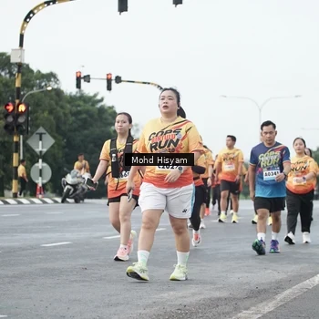 Runner Photo 9165853