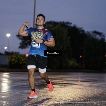 Runner Photo 9165898
