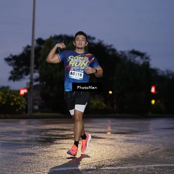 Runner Photo 9165927