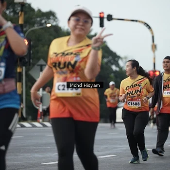 Runner Photo 9166288