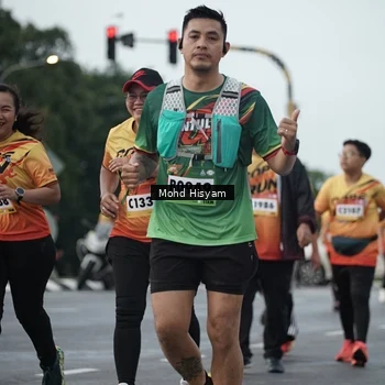 Runner Photo 9166300