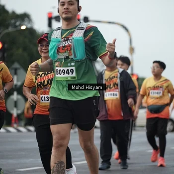 Runner Photo 9166301