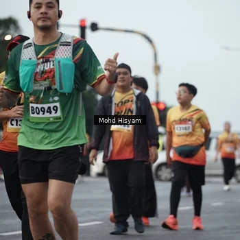 Runner Photo 9166310