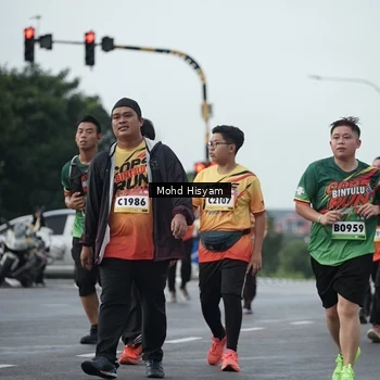 Runner Photo 9166311