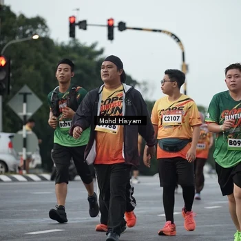 Runner Photo 9166334