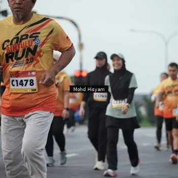 Runner Photo 9166371
