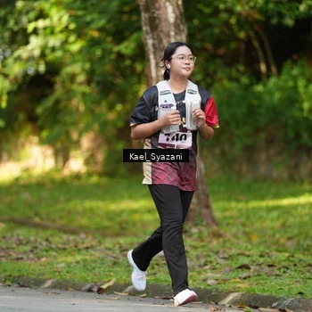 Runner Photo 9166427