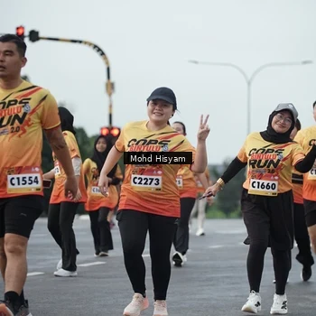 Runner Photo 9166438
