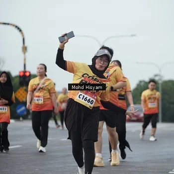 Runner Photo 9166449
