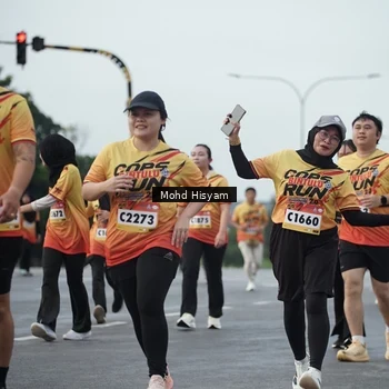 Runner Photo 9166451