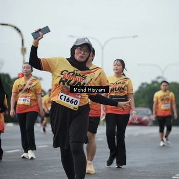 Runner Photo 9166476