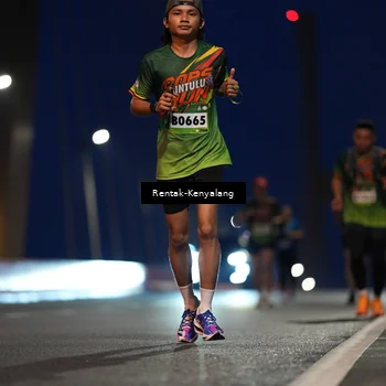 Runner Photo 9166528