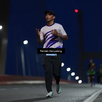Runner Photo 9166581