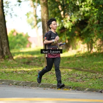 Runner Photo 9167013