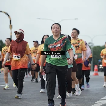 Runner Photo 9167414