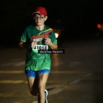 Runner Photo 9167417