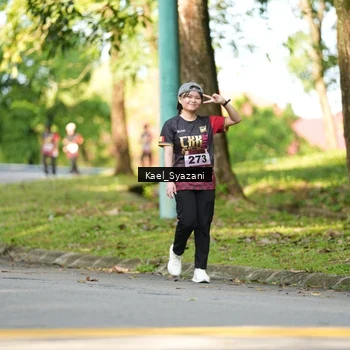 Runner Photo 9167419