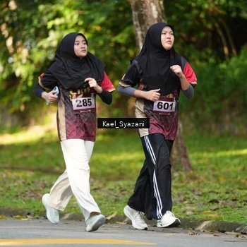 Runner Photo 9167503