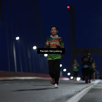 Runner Photo 9168373