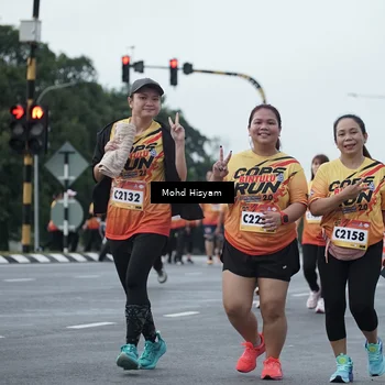 Runner Photo 9168793