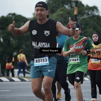 Runner Photo 9169119
