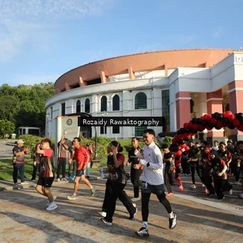 Runner Photo 9169543