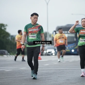 Runner Photo 9170411