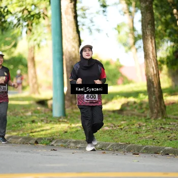 Runner Photo 9170548
