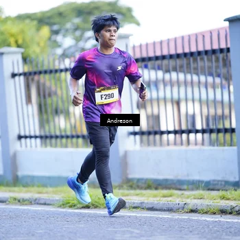 Runner Photo 9170828