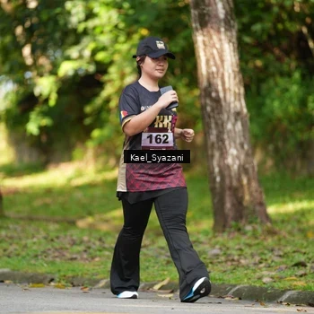 Runner Photo 9170889