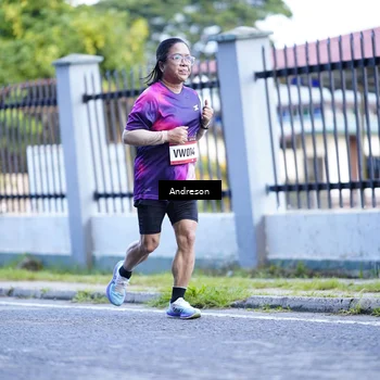 Runner Photo 9170932