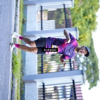 Runner Photo 9171076