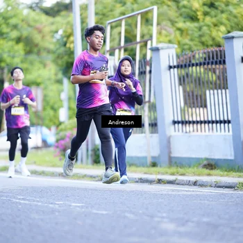 Runner Photo 9171436