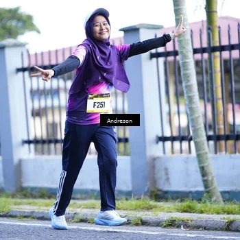 Runner Photo 9171497