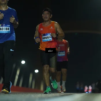 Runner Photo 9171811