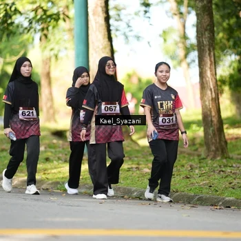 Runner Photo 9172100