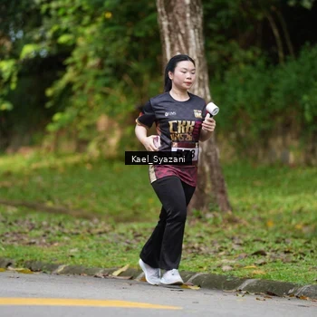 Runner Photo 9172105