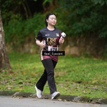 Runner Photo 9172115