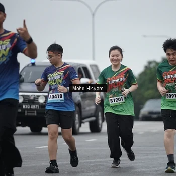 Runner Photo 9172437