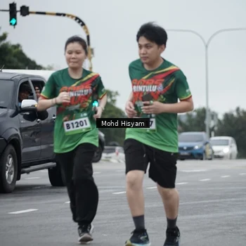 Runner Photo 9172454
