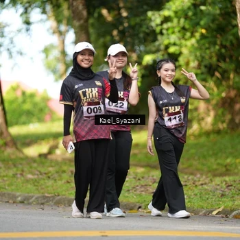 Runner Photo 9172504