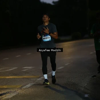 Runner Photo 9172944