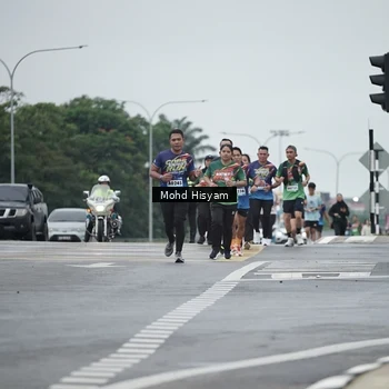 Runner Photo 9172976