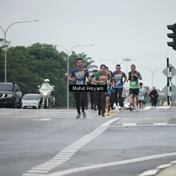 Runner Photo 9172978