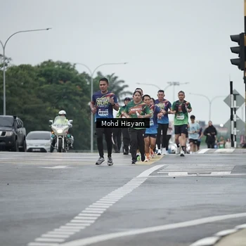Runner Photo 9172989