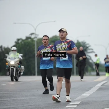 Runner Photo 9173255