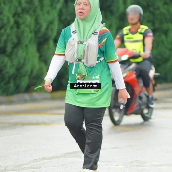 Runner Photo 9173479