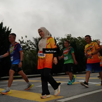 Runner Photo 9173815