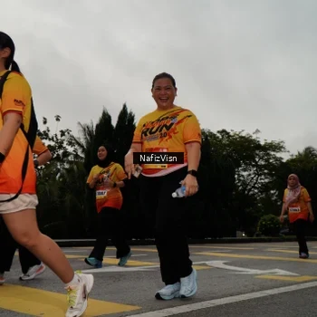 Runner Photo 9174113
