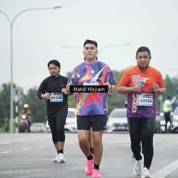 Runner Photo 9174921